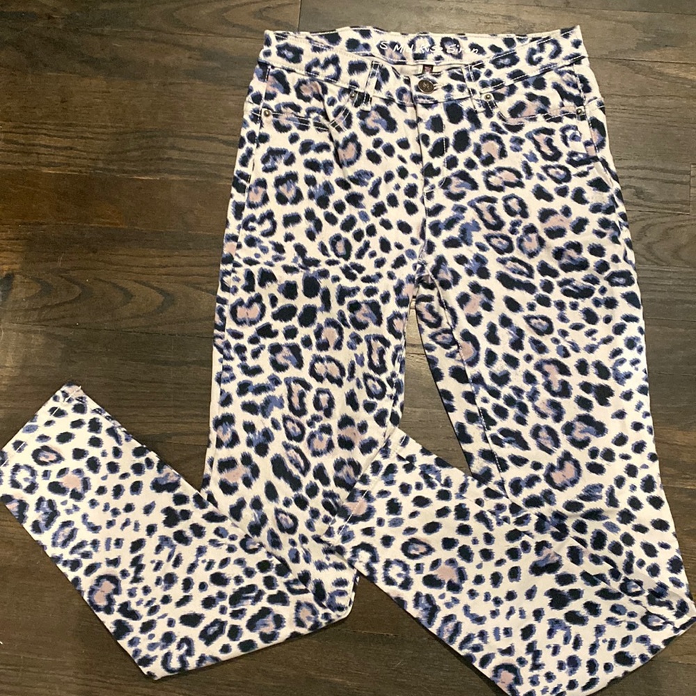 VS Leopard Denim like Pants